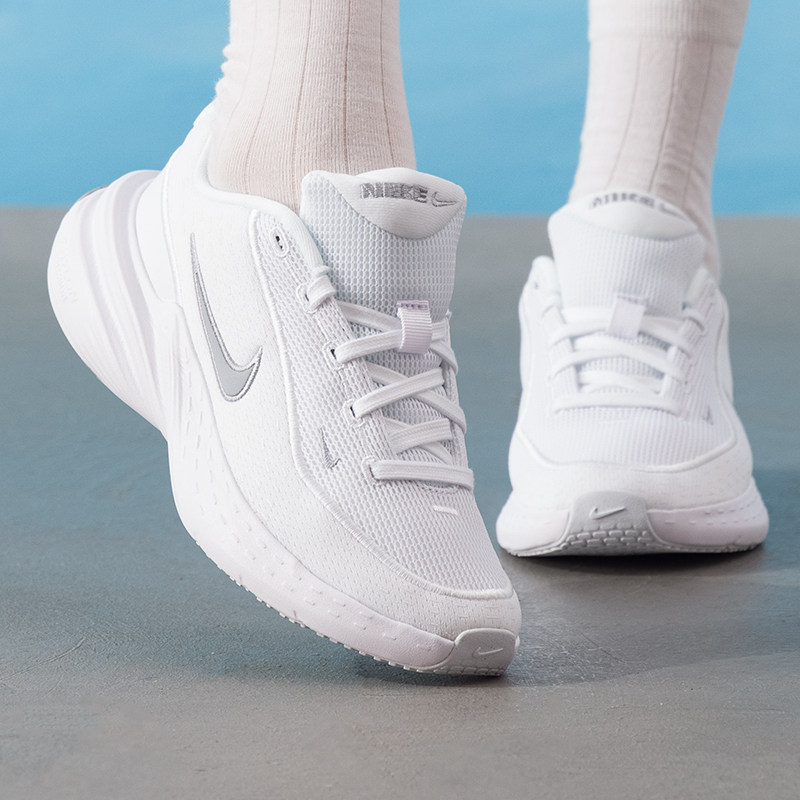 Nike IB2766-101 Women Running  - Women Shoes Running Nike ulasan dan harga